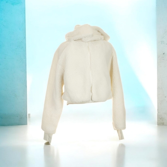 Alo Yoga Foxy Sherpa Jacket Coat in Ivory sz XS - Picture 3 of 9